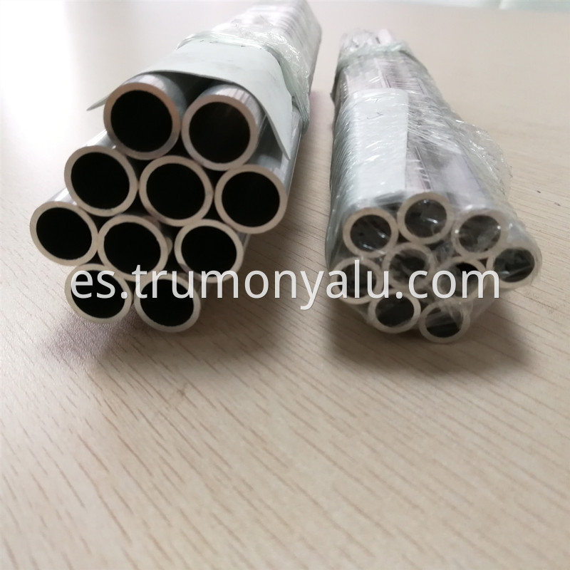 smooth aluminum tube